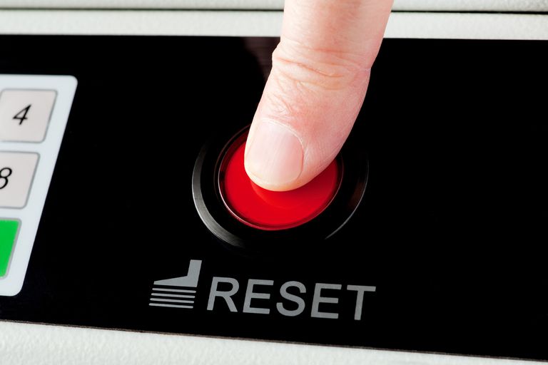 how and when you should perform a hard reset on your stereo