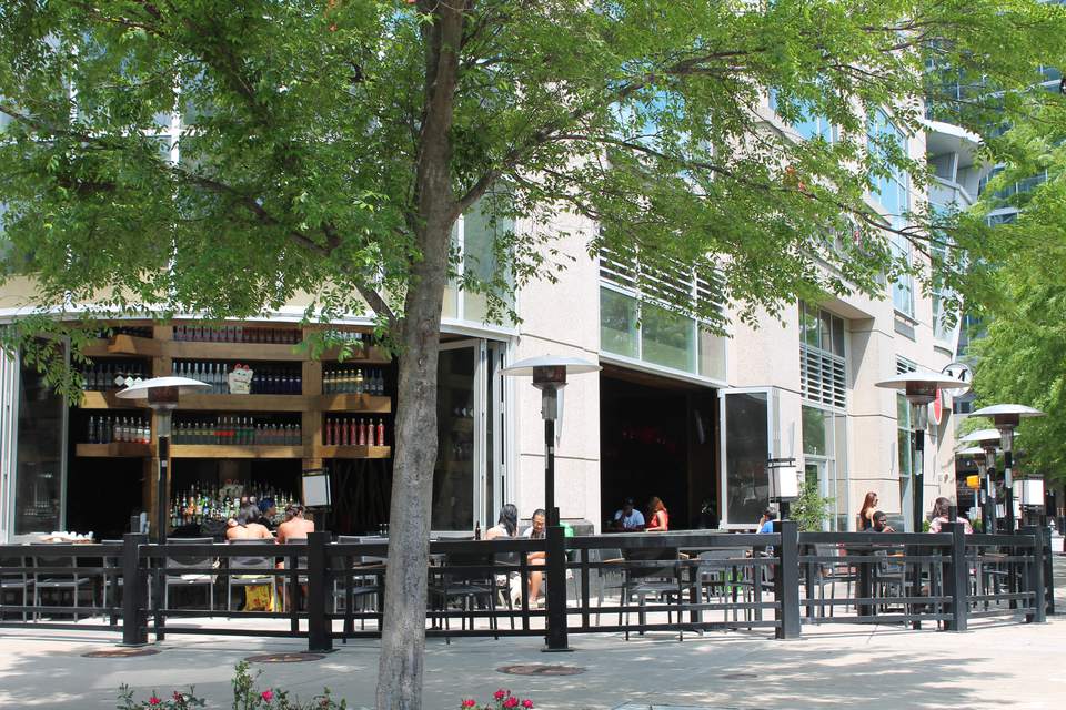 Atlanta Guide To Gay And Gay Friendly Bars And Eateries