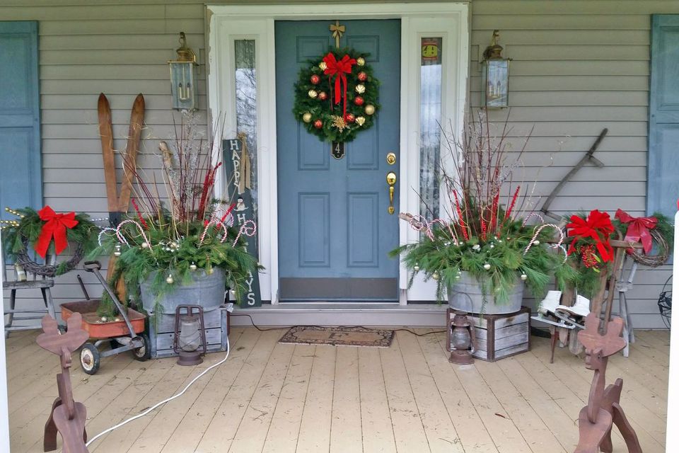 Best Christmas Porch Decorations