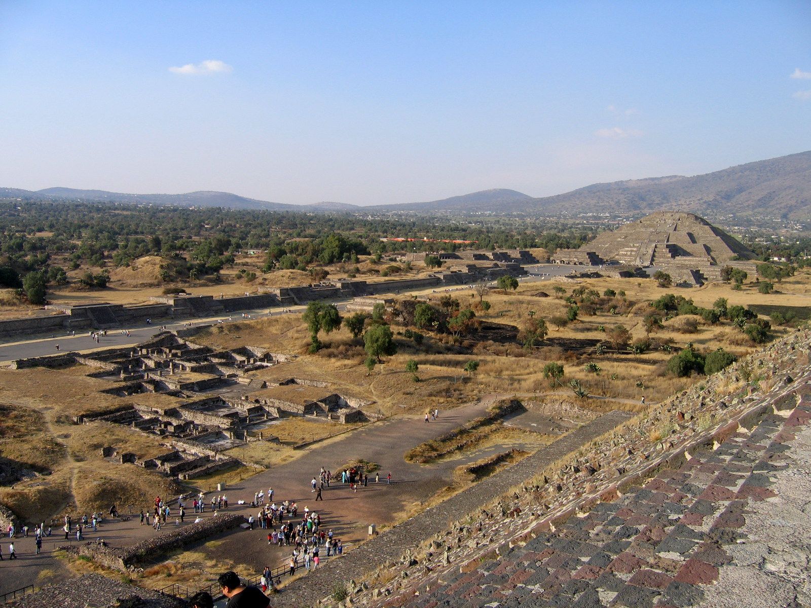 Take a tour of Teotihuacan archaeological site