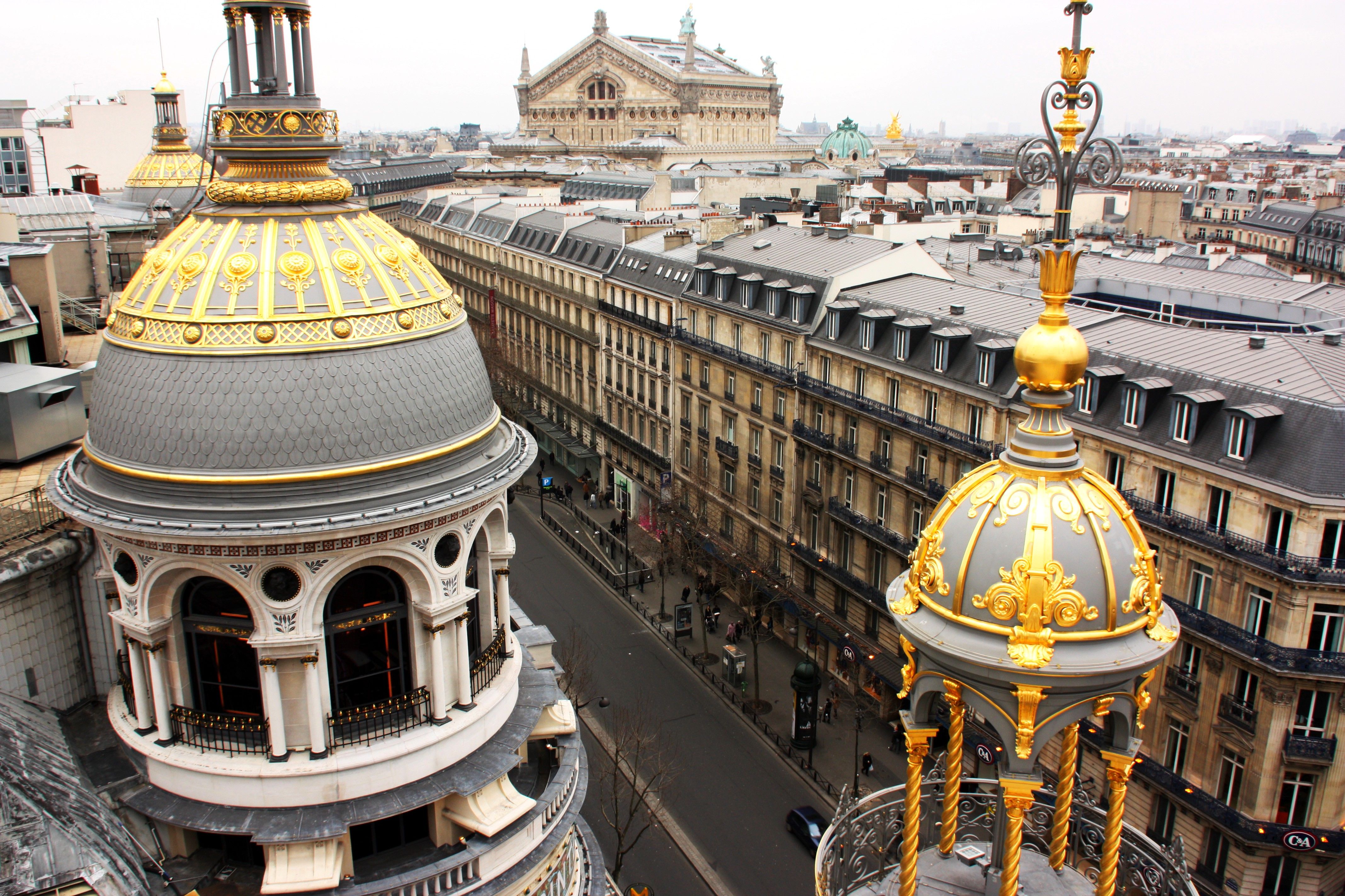 guide-to-the-9th-arrondissement-in-paris-france