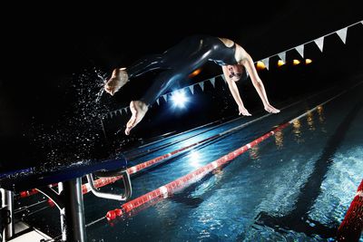 What to Expect From Springboard Diving Lessons