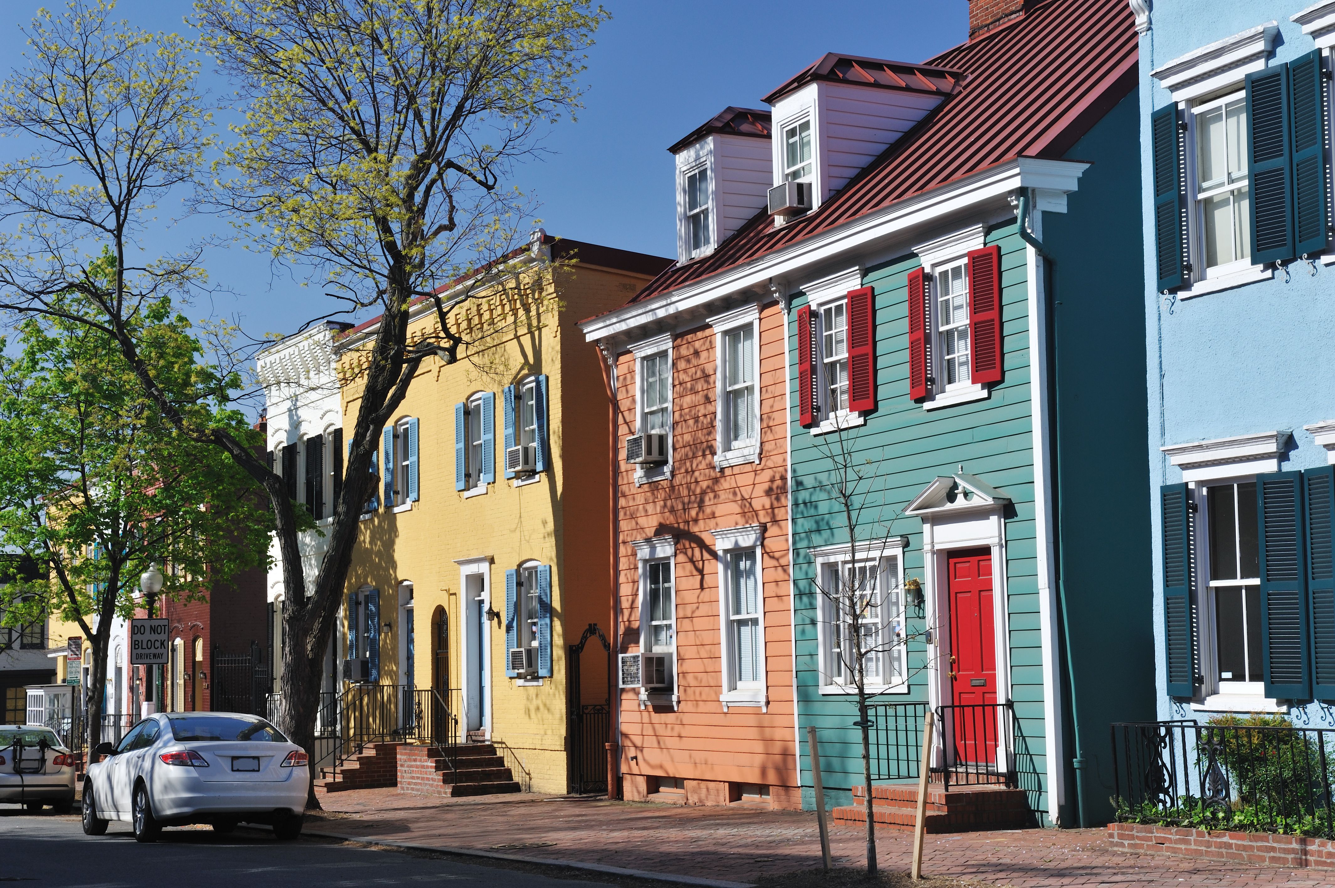 Washington%2C+D.C.+Abandons+Plans+to+Rename+City+%22Burgertopia%22