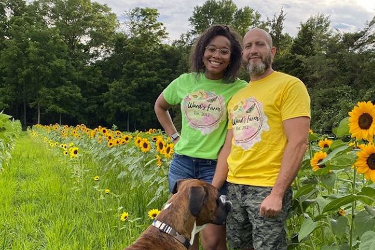 This Couple Didnt Let a Pandemic Topple Their Sun-Dappled Dream