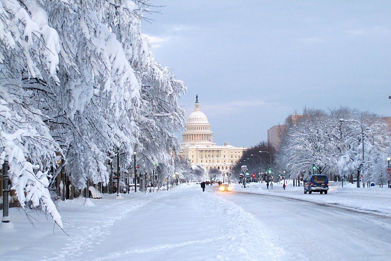 Snow in Washington DC (Photos of the DC Capital Region)