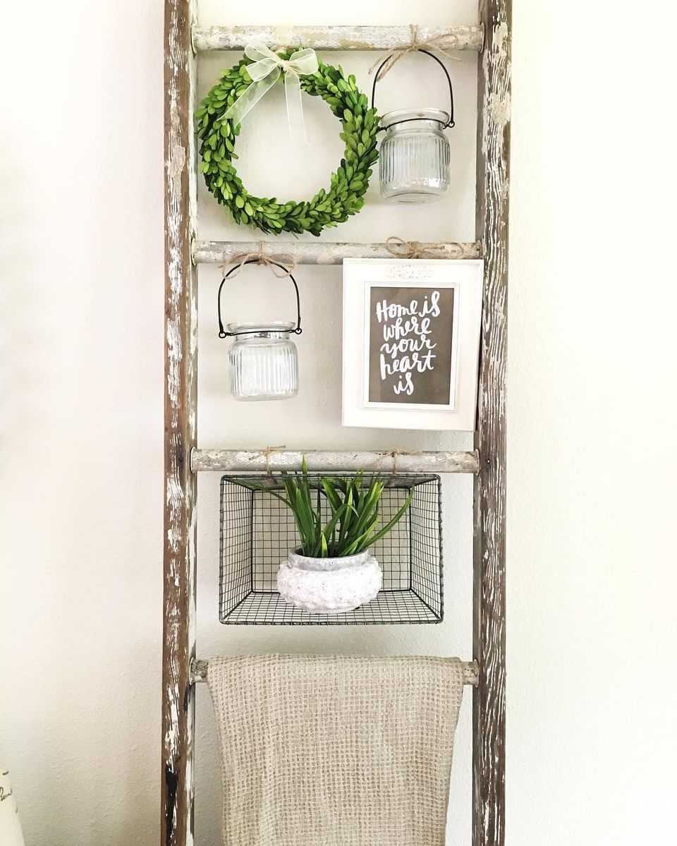 11 Ways To Decorate With Vintage Ladders