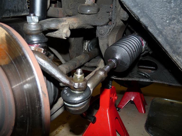 How to Replace a Ball Joint