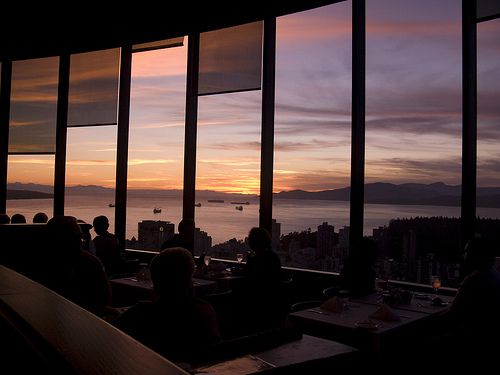 Vancouver viewpoints: Cloud 9 Revolving Restaurant, Vancouver