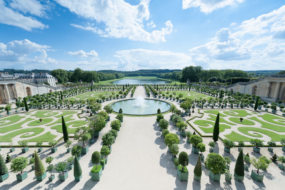 Versailles Palace and Gardens: The Complete Guide