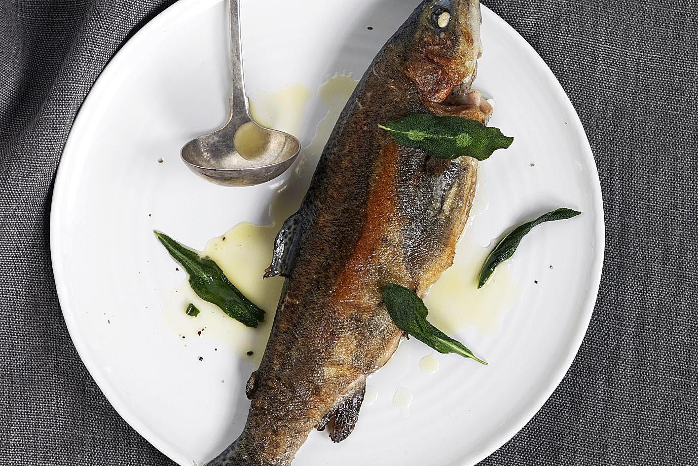 Learn How to the Perfect Smoked Trout