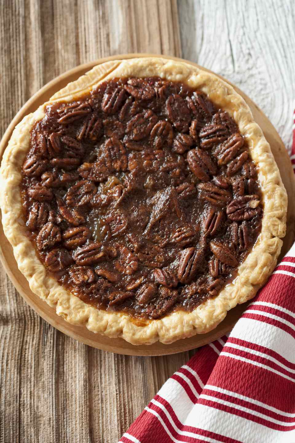 Classic Southern Pecan Pie Recipe