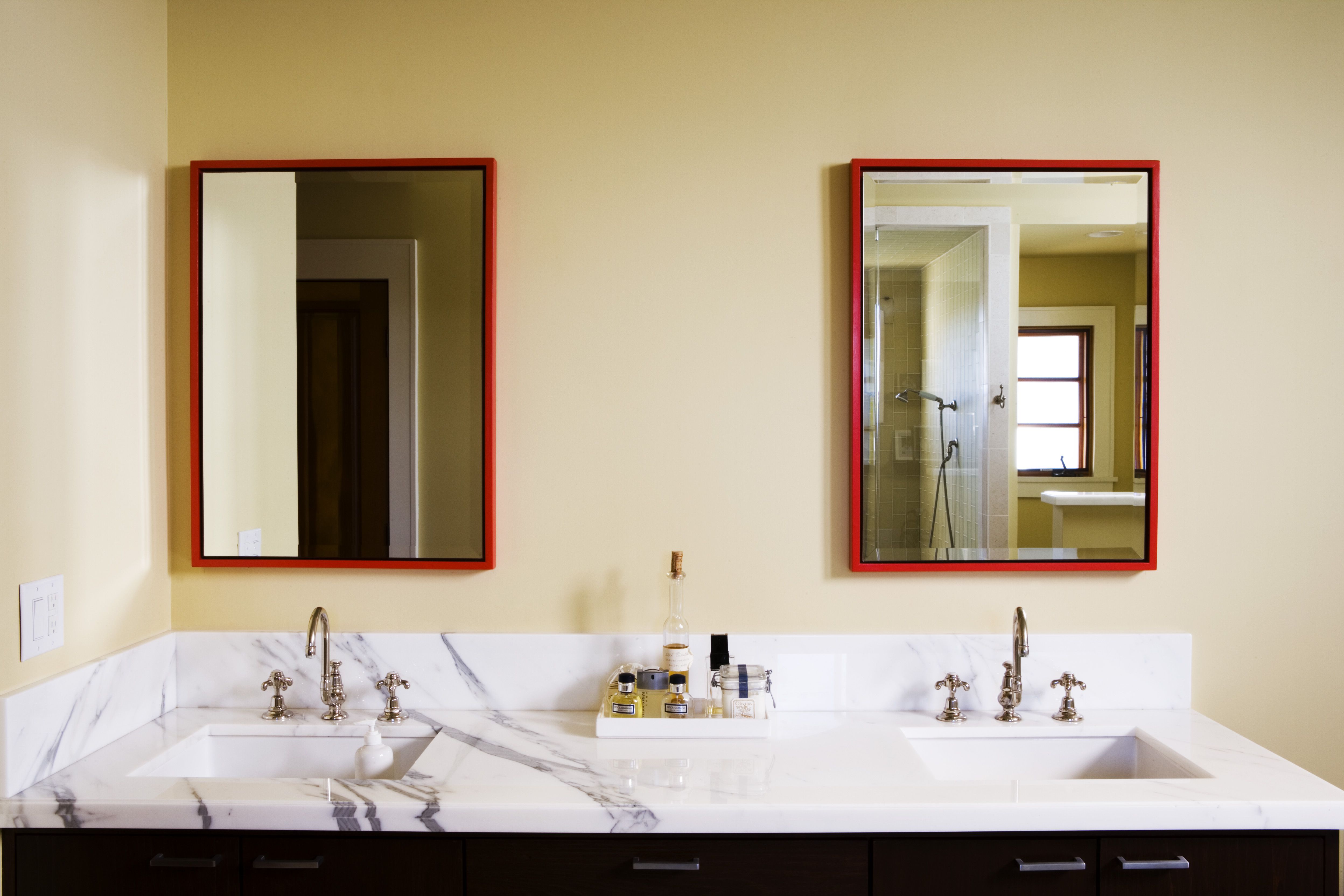 two bathroom sinks one drain florida code