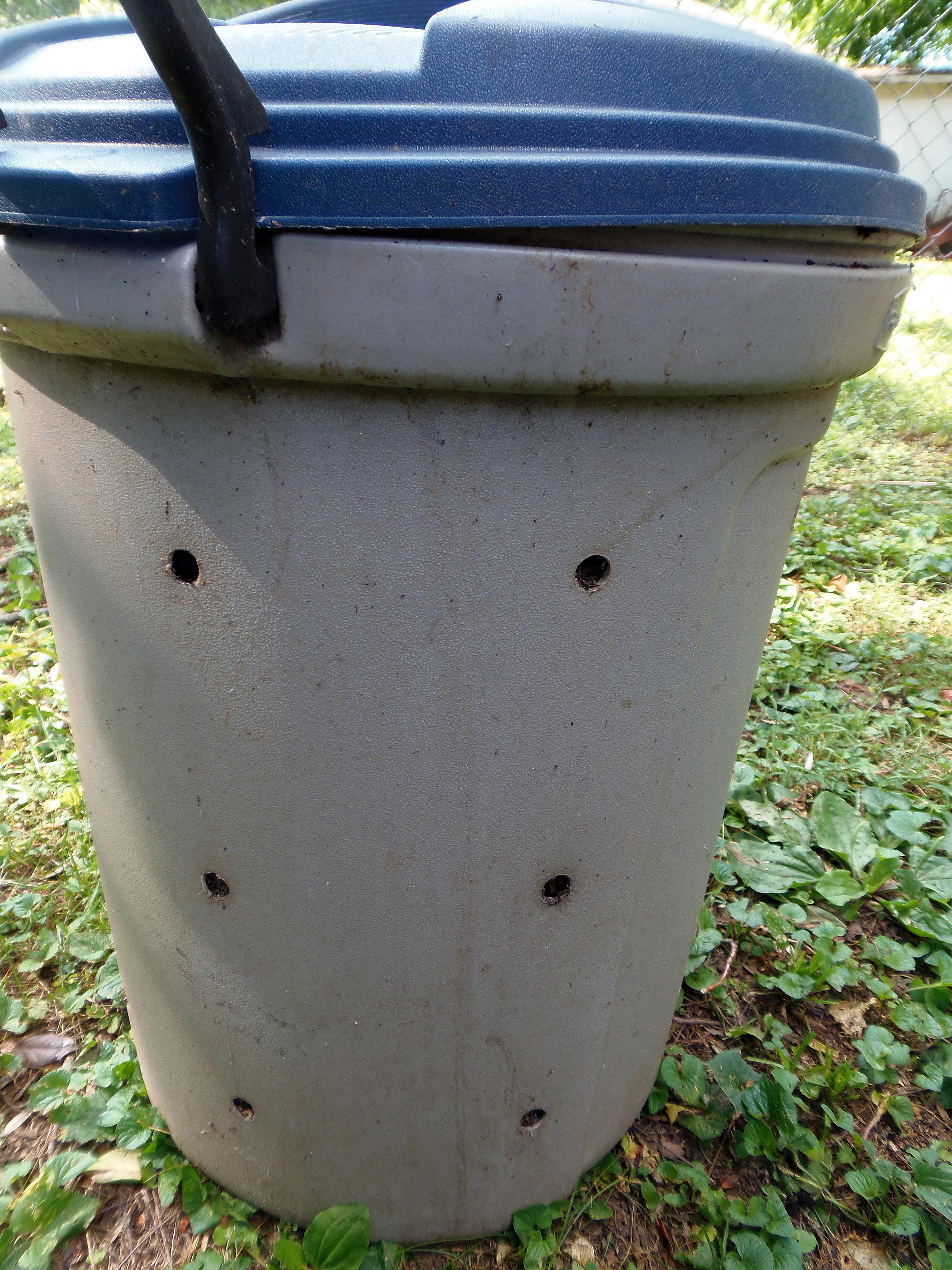 Make a Compost Bin From a Trash Can