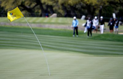 Hitting Down On the Golf Ball With Irons