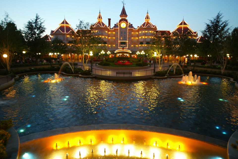Where To Around Disneyland Paris Hotels Amp Resorts