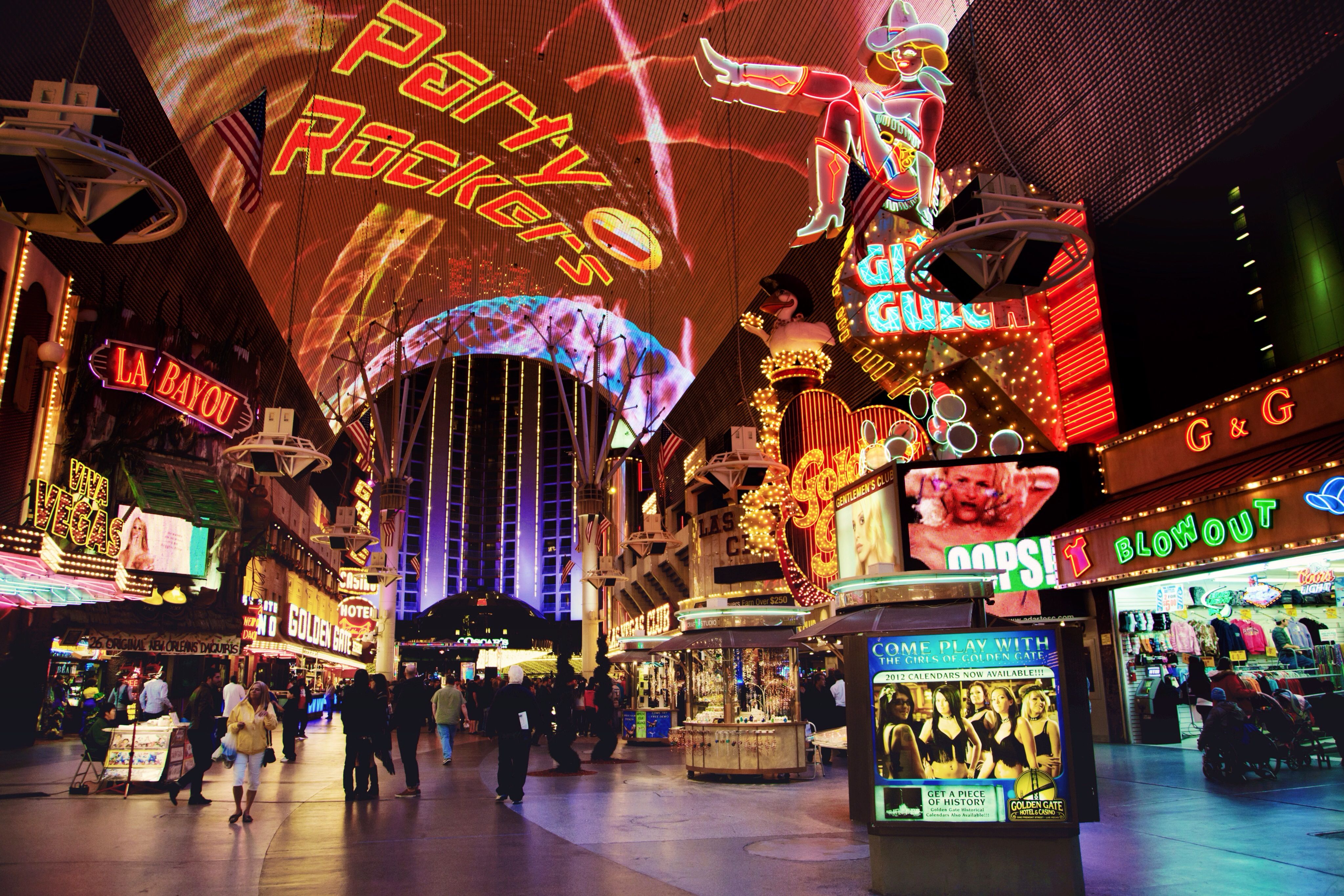 things to do on the old strip in las vegas