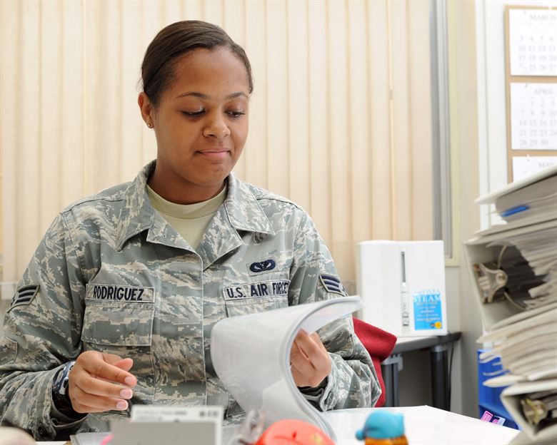 Enlisted medical jobs in the army