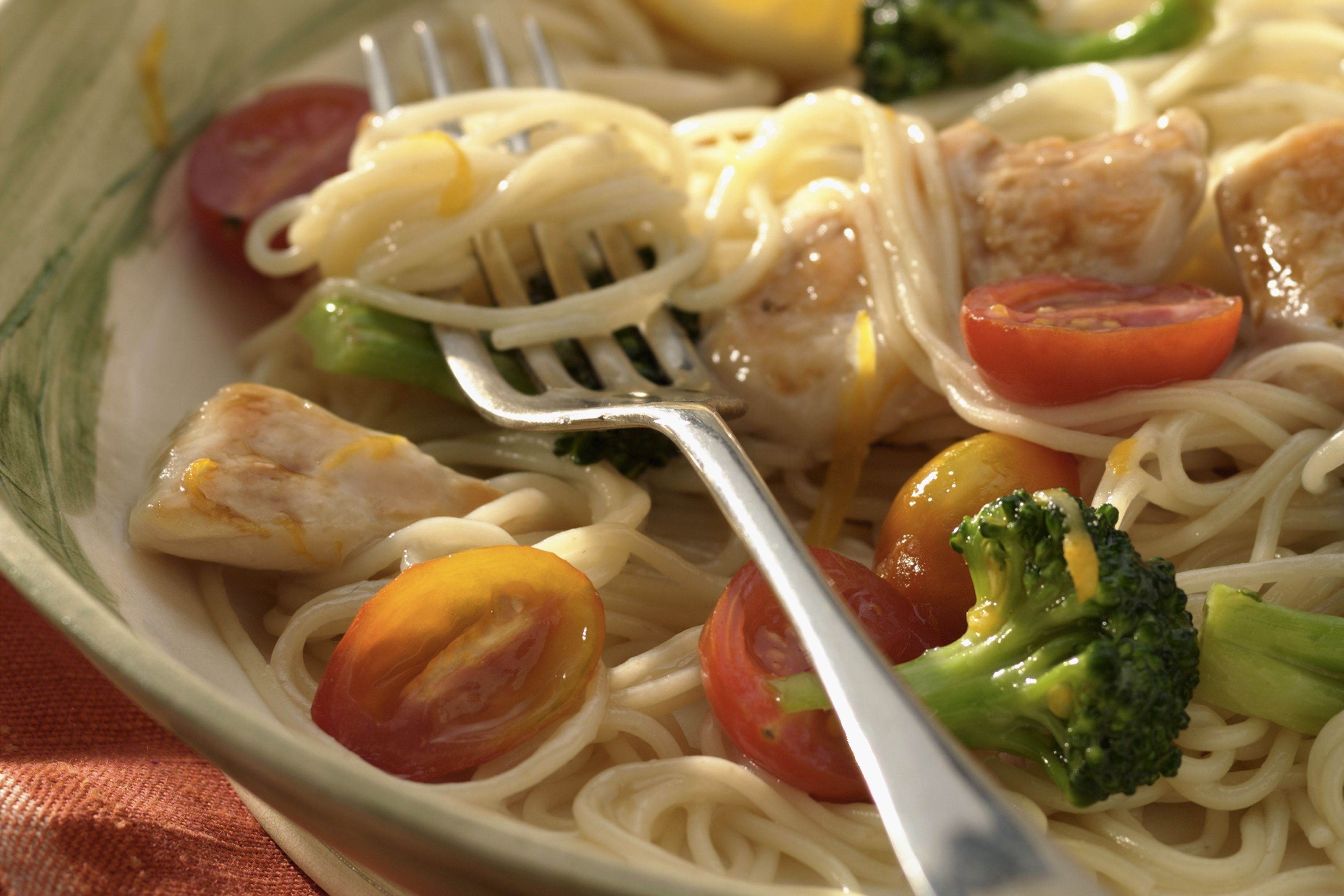 Light and Easy Chicken With Broccoli and Pasta Recipe