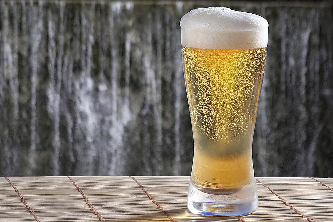 How and Why Beer is Carbonated