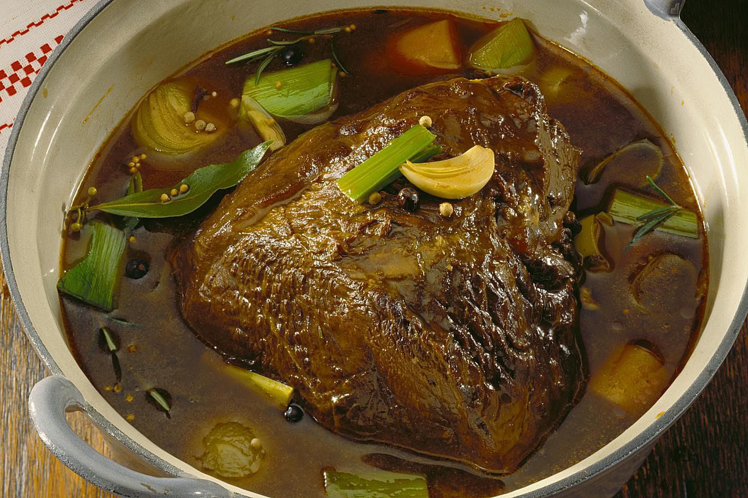 crock pot beef sauerbraten