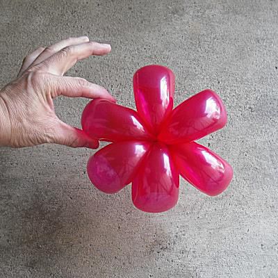 Step by Step Guide to Balloon Flower Sculpture