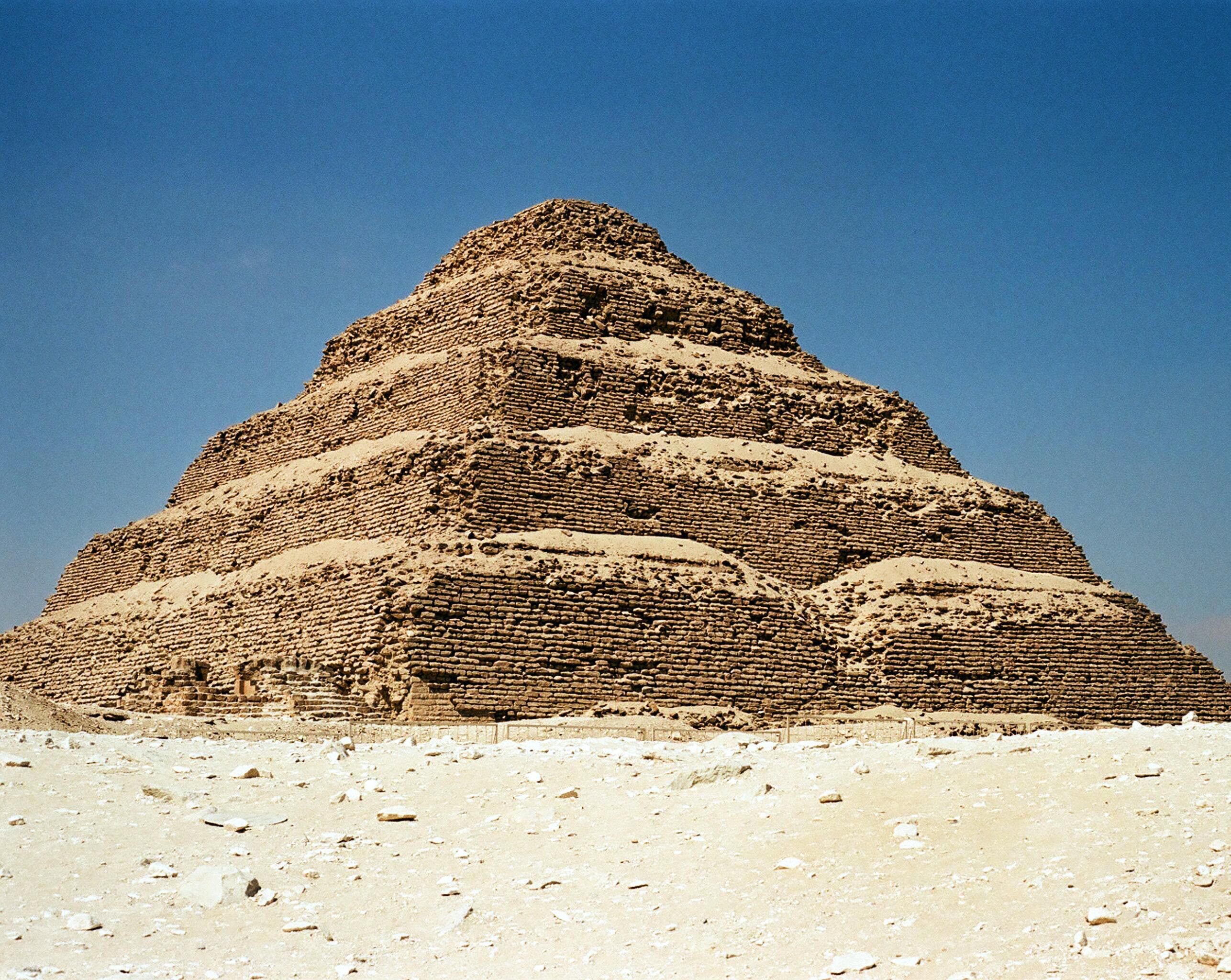 builders of egypt igg