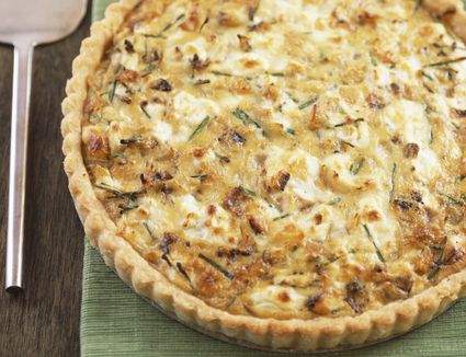 Spicy Sausage and Cheddar Quiche
