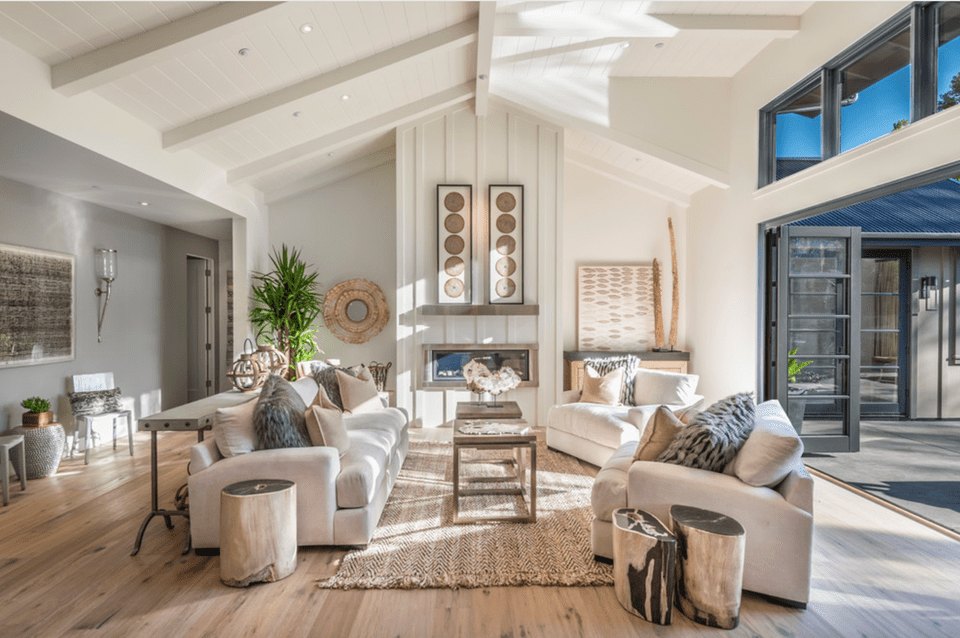 20+ Farmhouse Style Living Rooms
