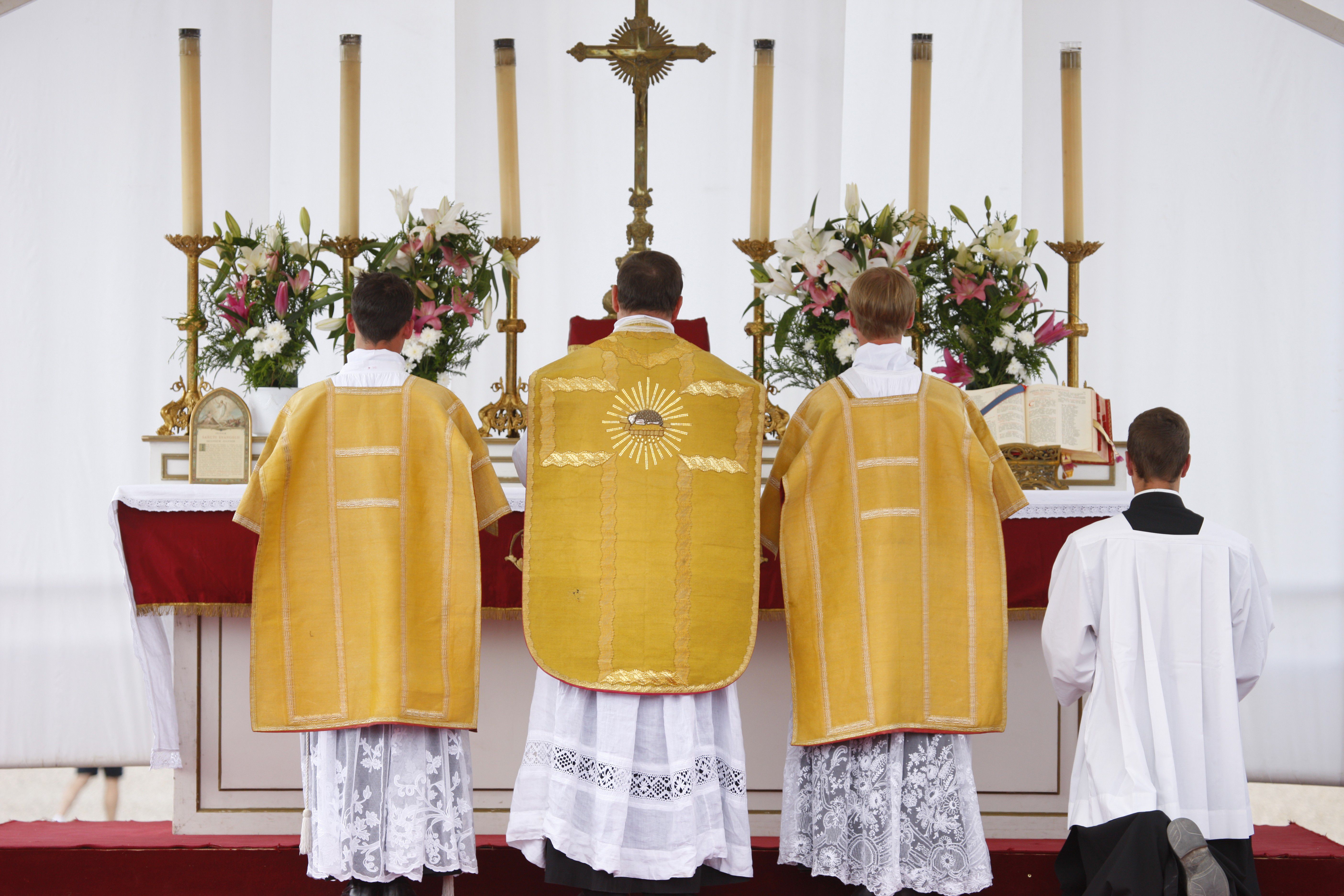 Ten Things to Know About the Traditional Latin Mass