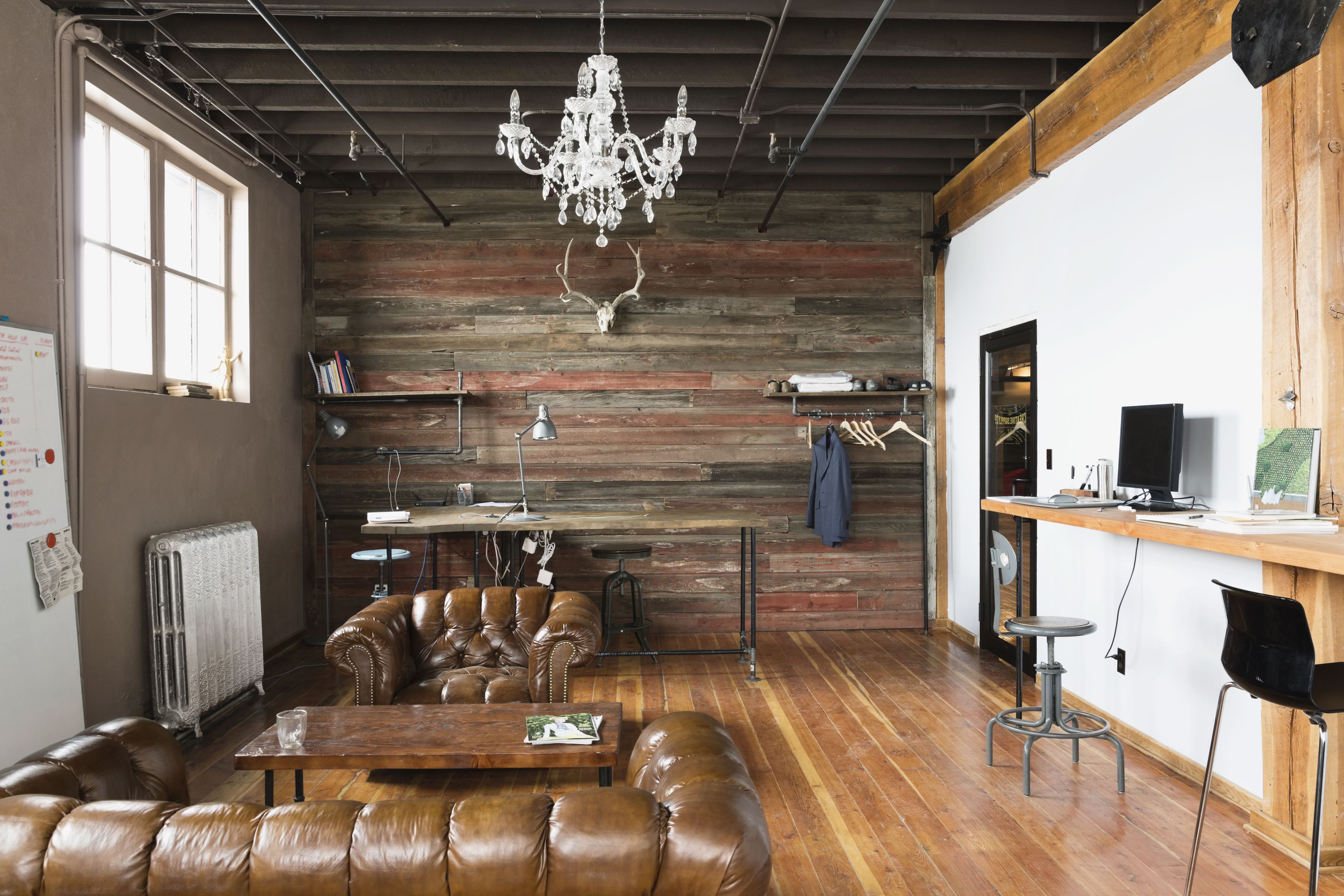 How to Decorate Using Industrial  Chic  Style