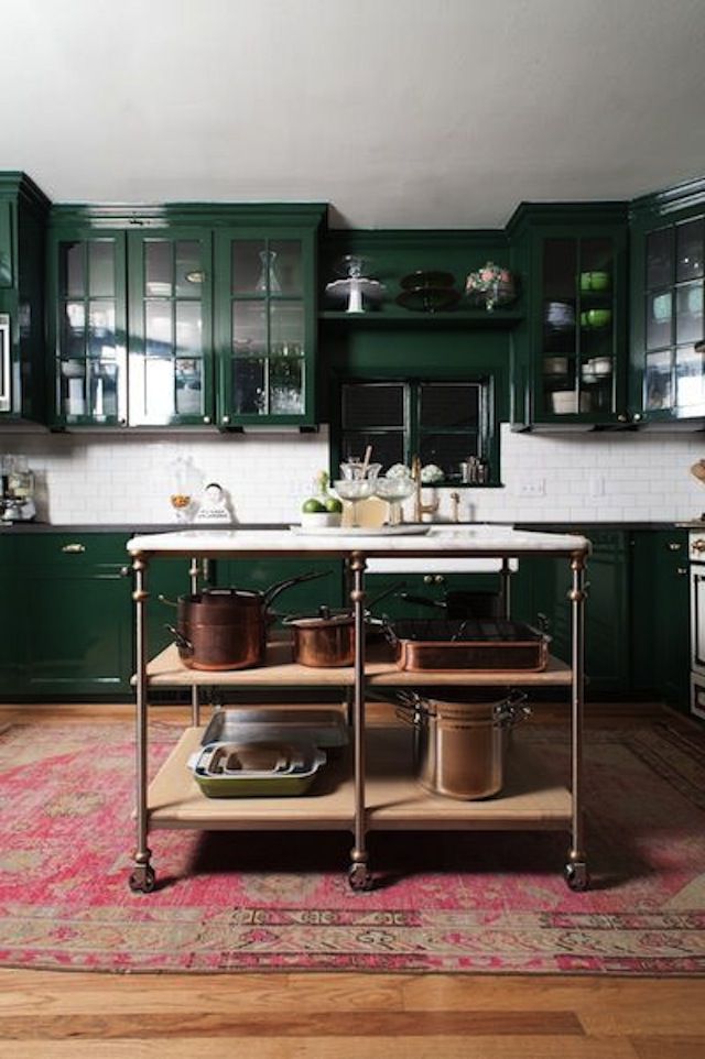 Simple Colorful Kitchen Cabinets with Simple Decor