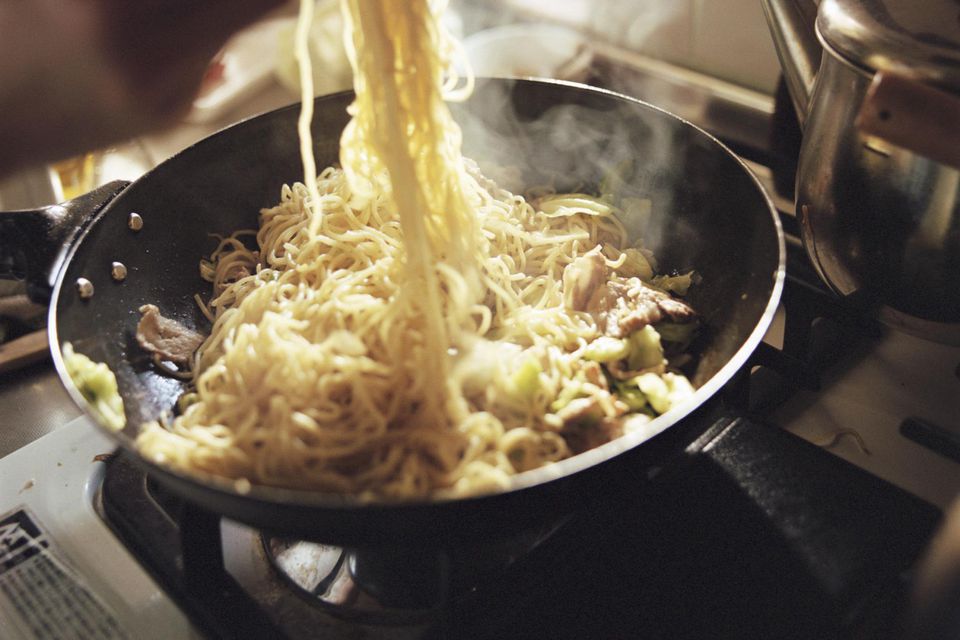 easy-pan-fried-egg-noodle-recipe