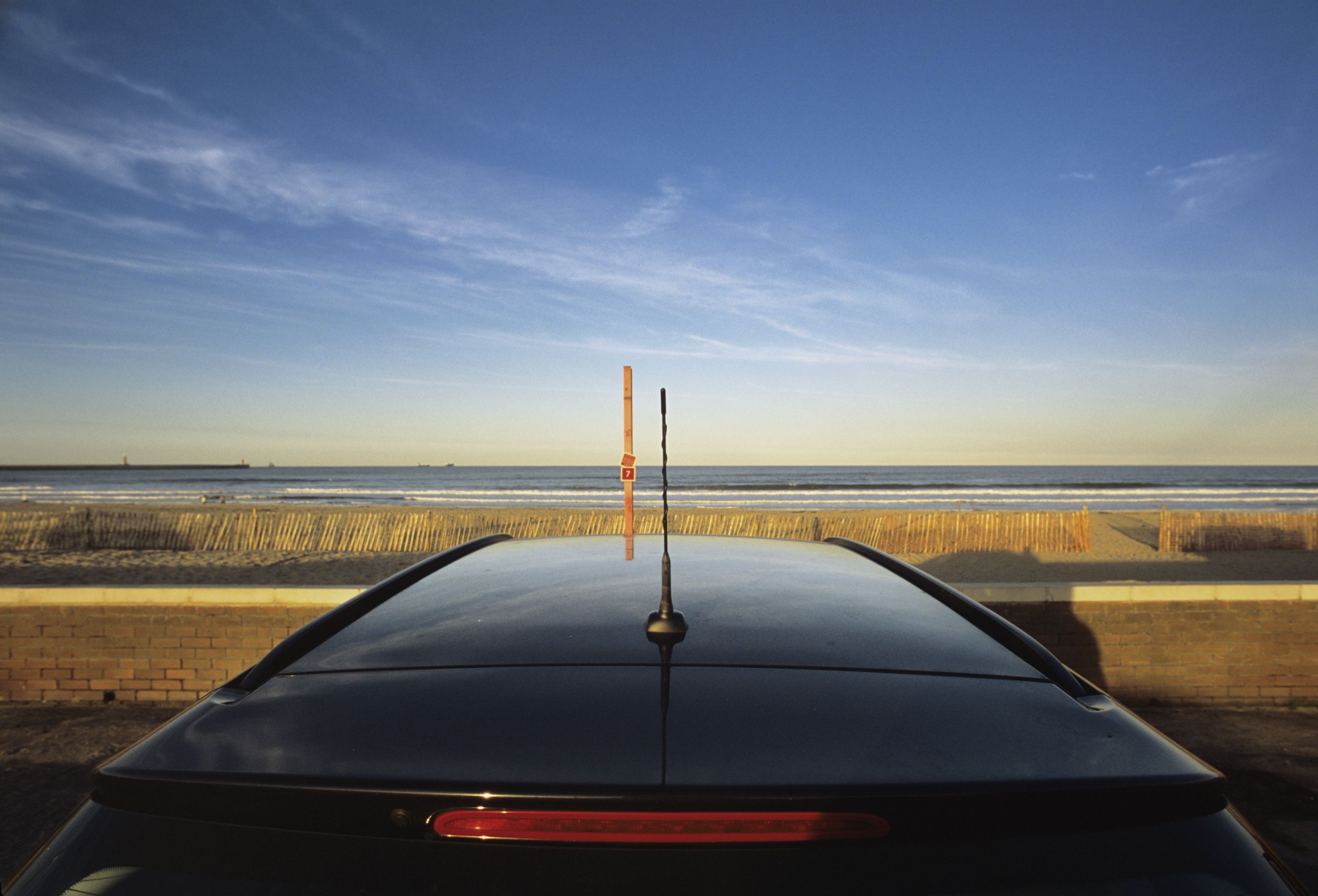 A Primer on the Different Types of Car Antennas