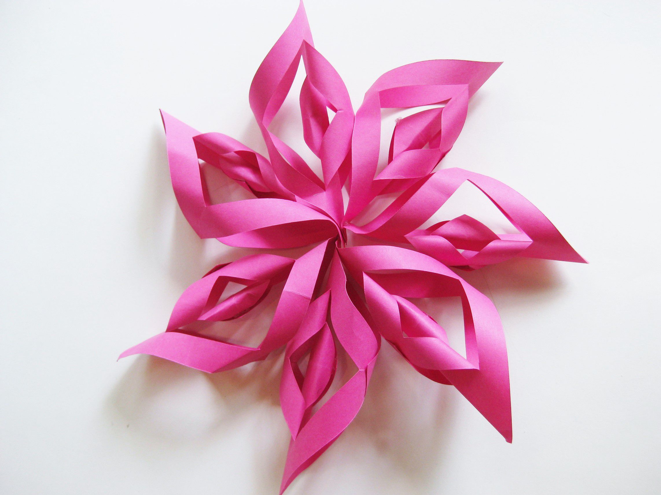How To Make A Paper Starburst Kids Party Decoration