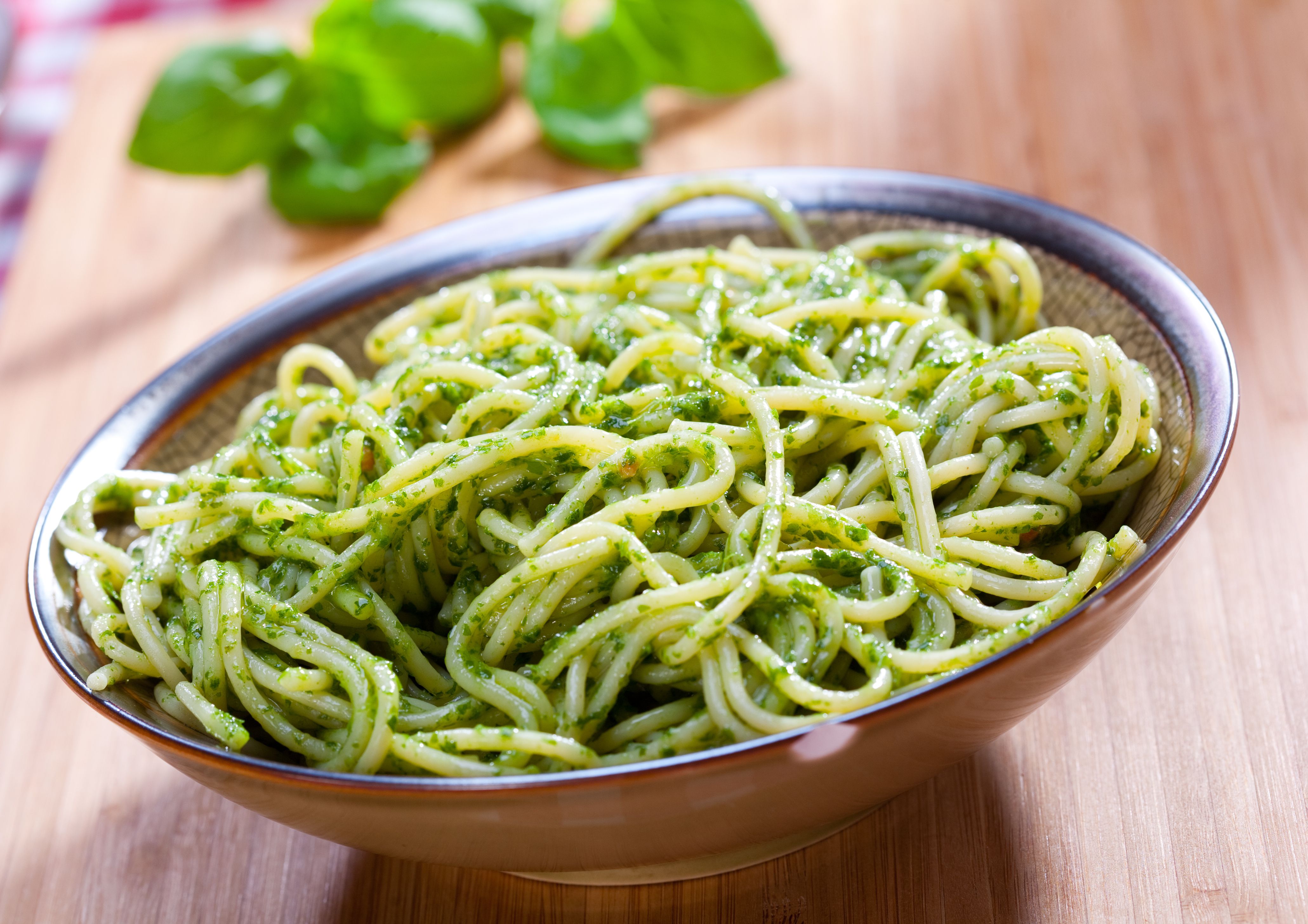 Spinach Pesto Sauce With Spaghetti Recipe