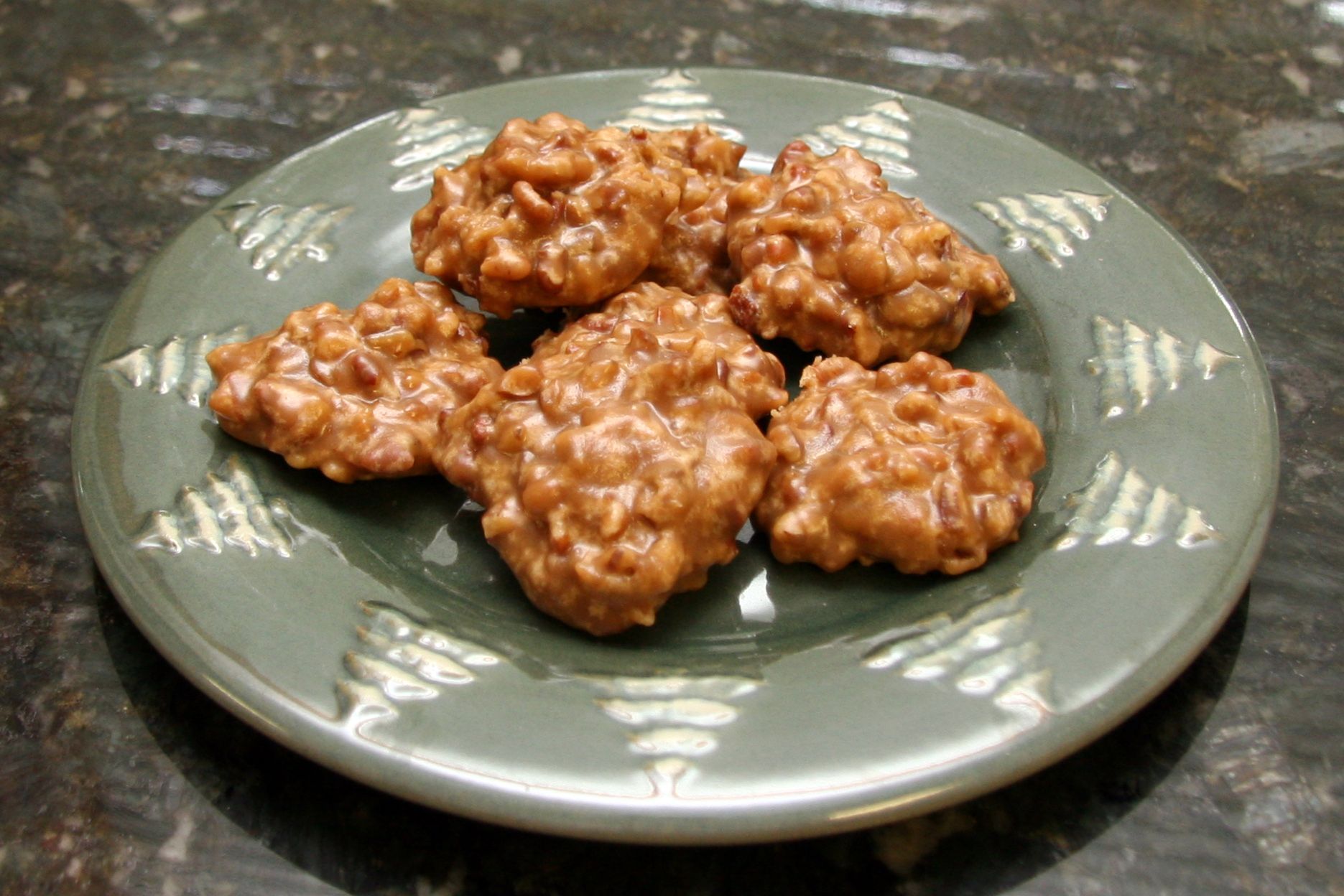 How To Make Basic Pecan Pralines