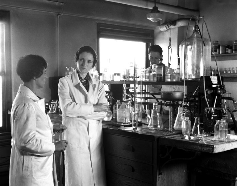 Women Scientists Everyone Should Know