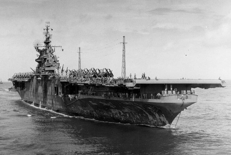 USS Shangri-La (CV-38) - World War II - Vietnam War