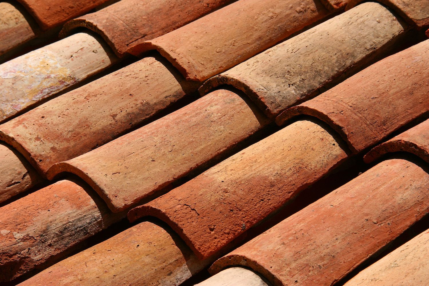 Learn How to Install Clay Roof Tile in 7 Easy Steps
