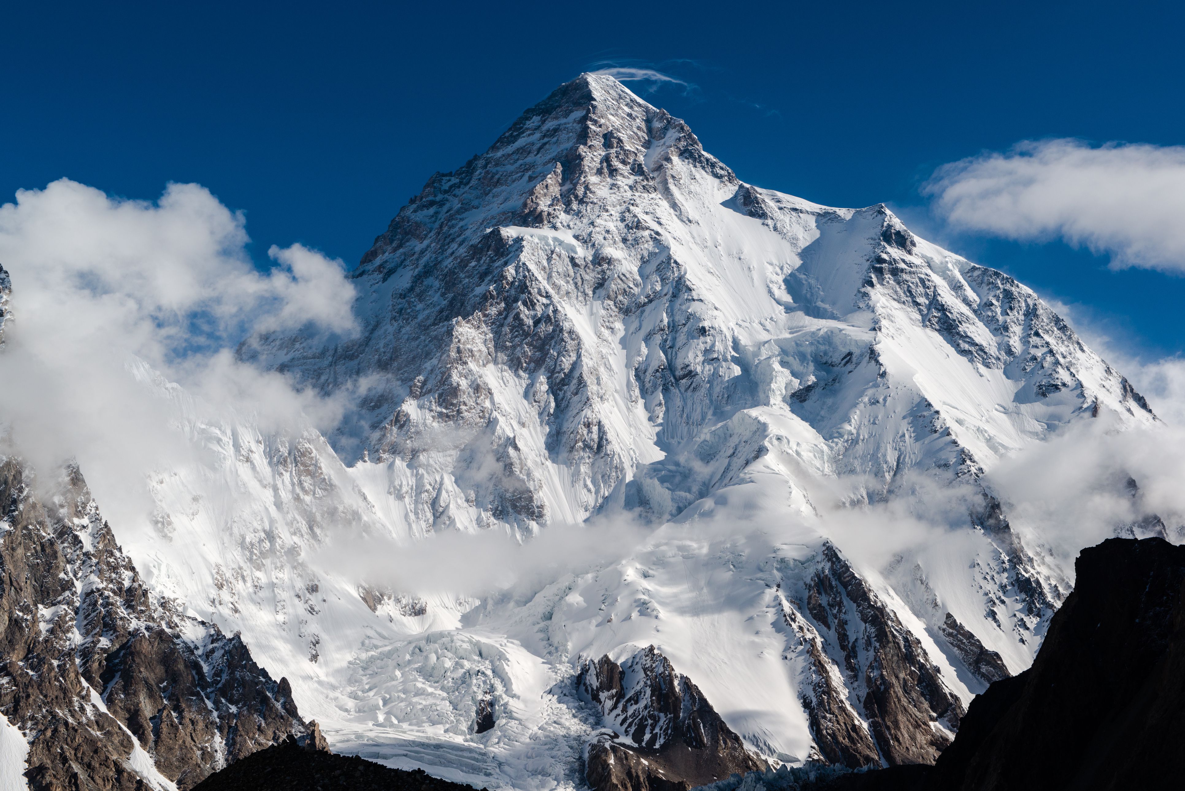 eight-thousanders-tallest-mountains-on-earth