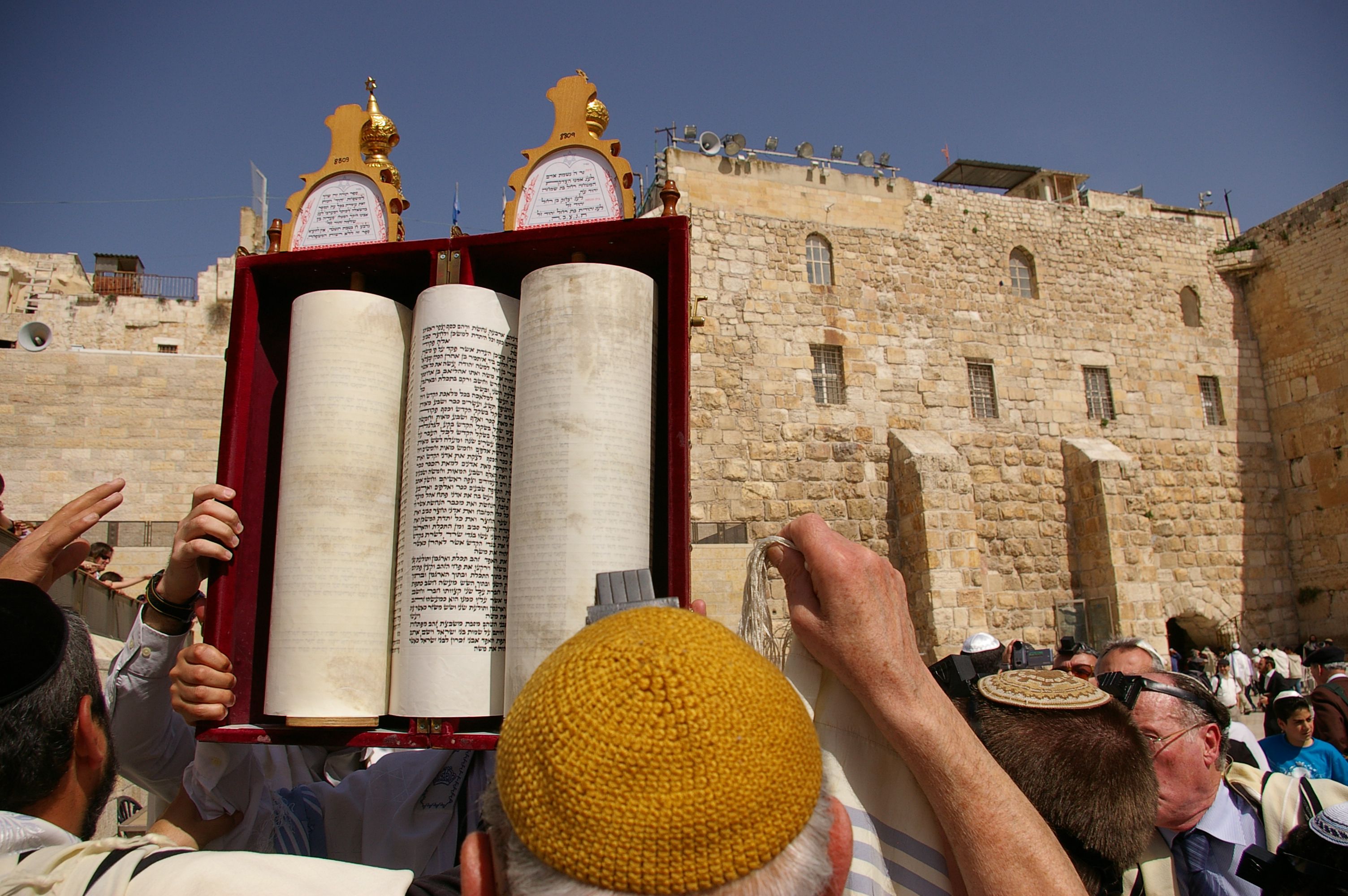 Understanding Shemini Atzeret and Simchat Torah