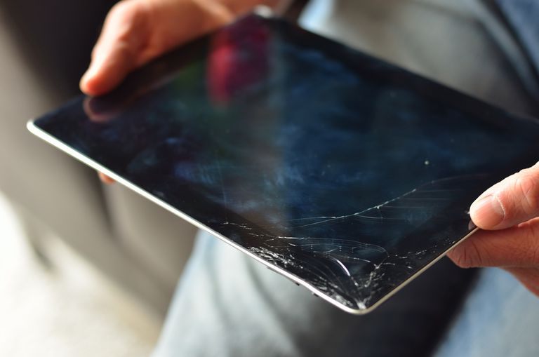 Find Out What to Do With a Cracked iPad Screen