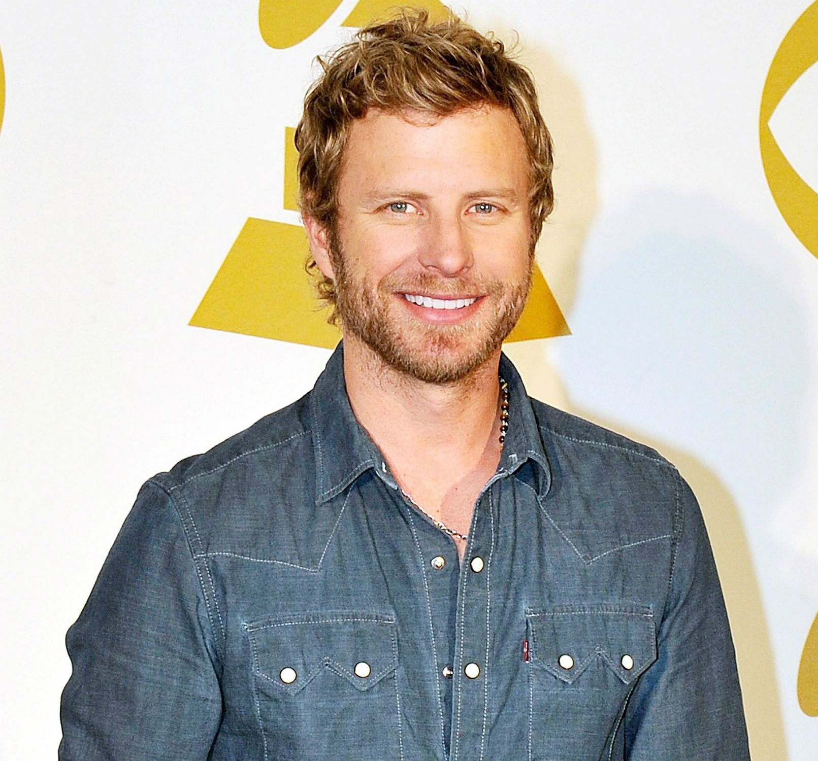 Dierks Bentley Biography His Hits And History