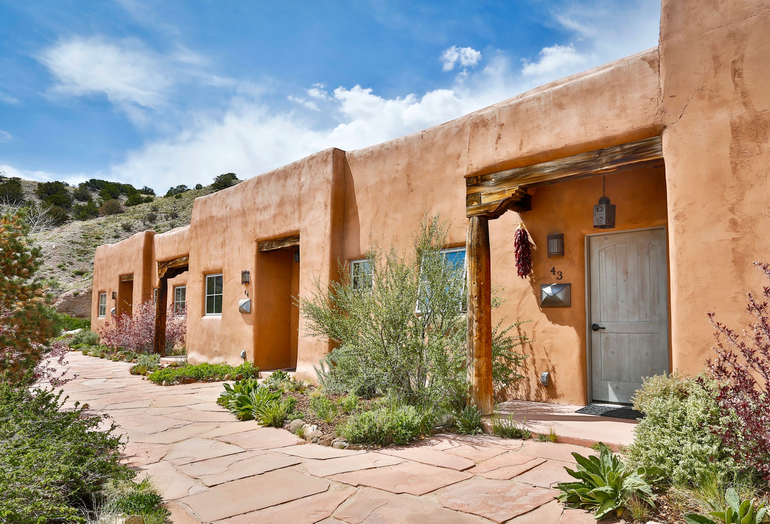 Romantic Getaway at Ojo Caliente Mineral Springs | New Mexico