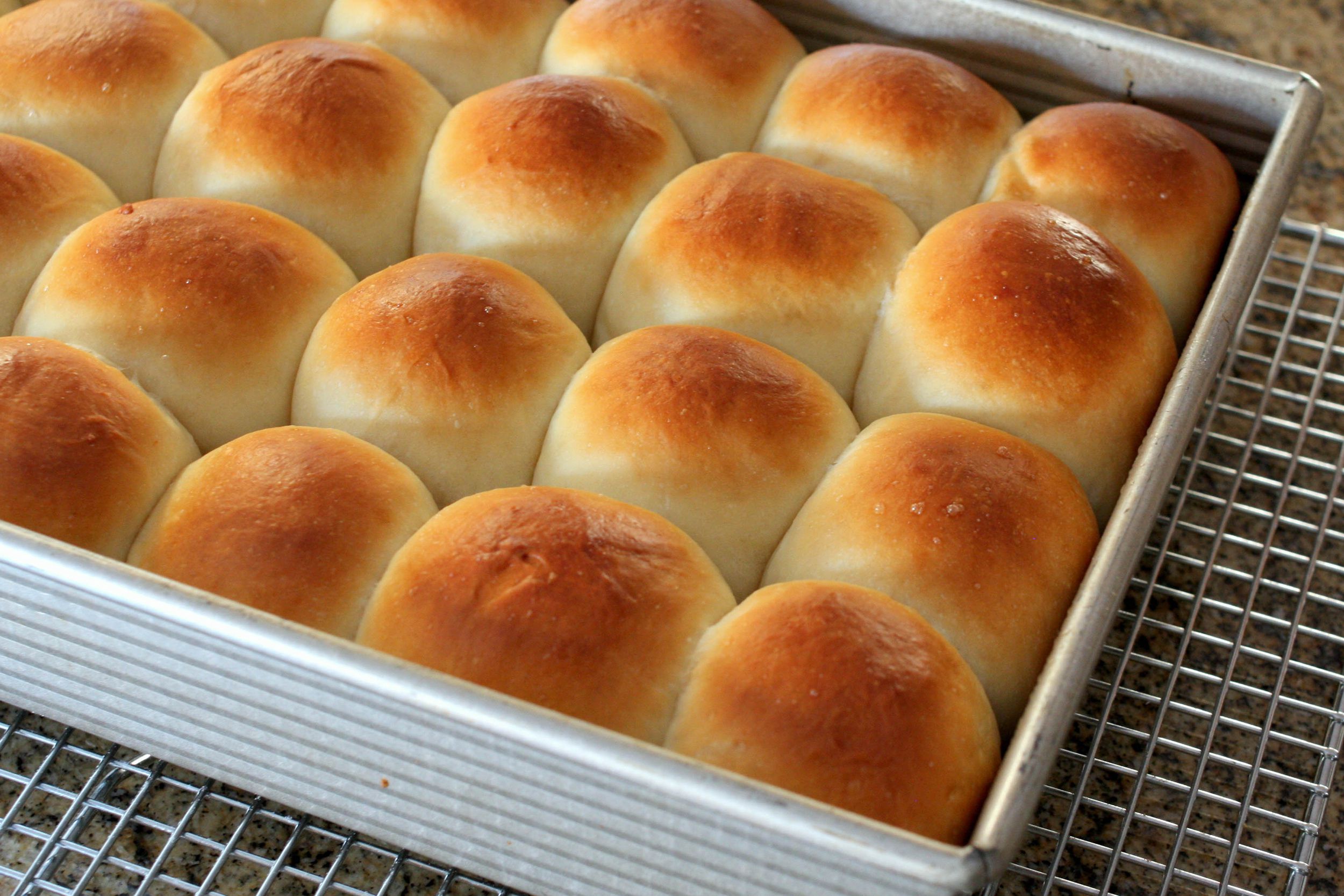 Southern Style Butter Yeast Rolls Recipe