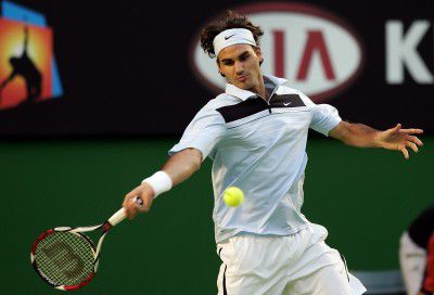 Photo Study of the Roger Federer Forehand
