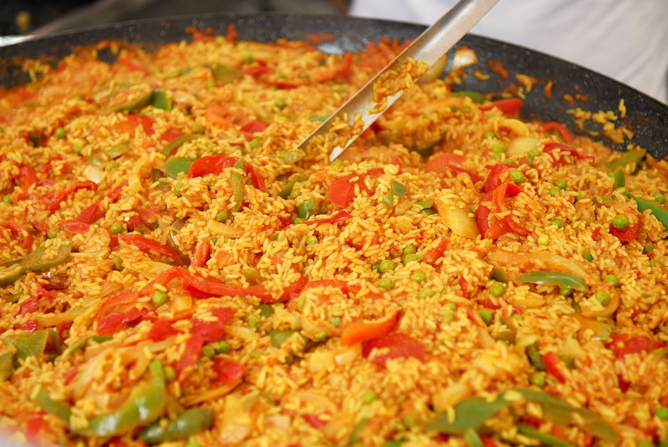 vegetarian-and-vegan-spanish-paella-recipe