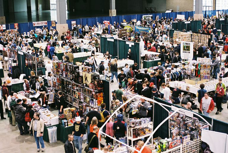 Top Things To Do At A Comic Book Convention