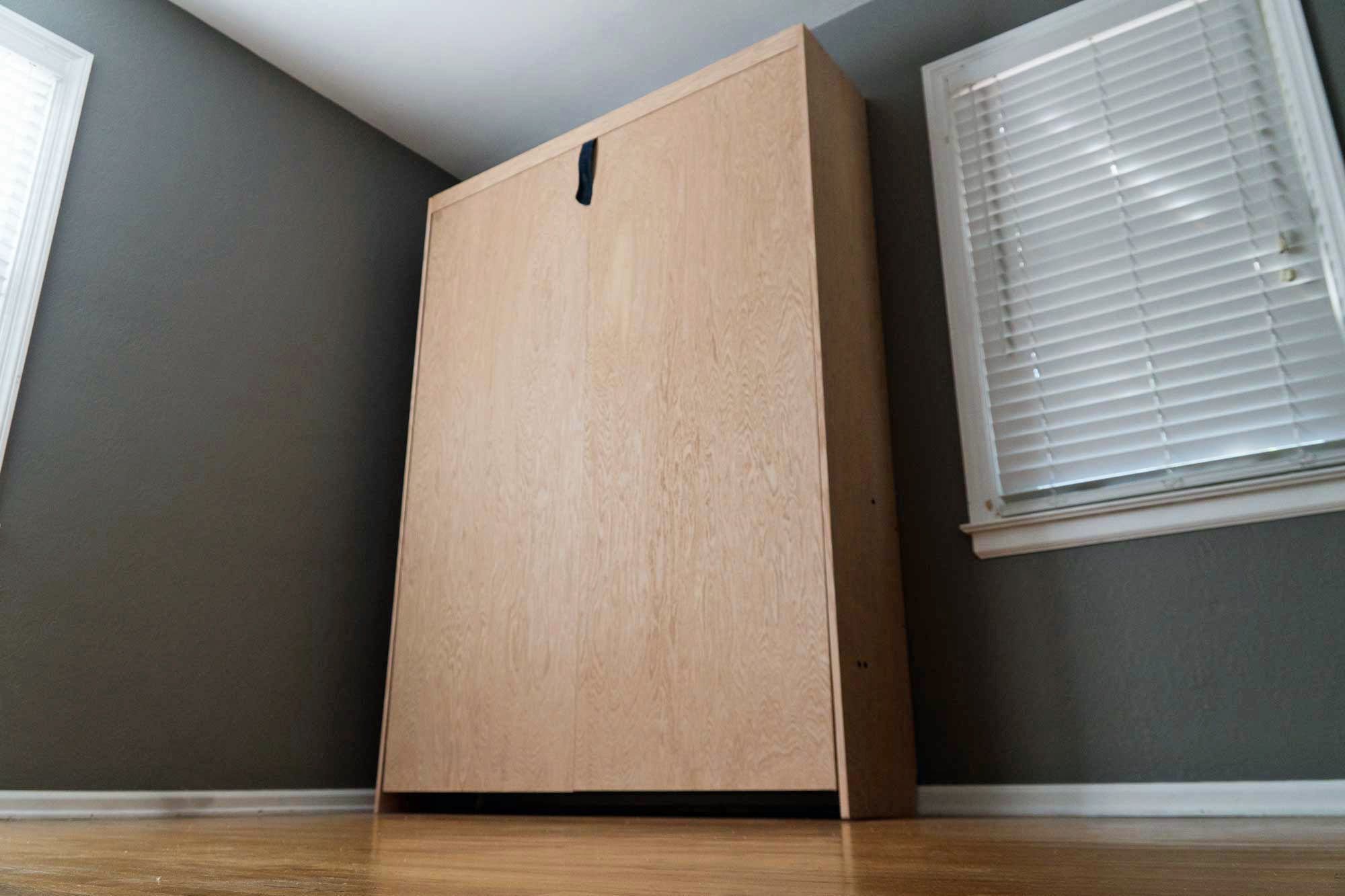 12 DIY Murphy Bed Projects For Every Budget