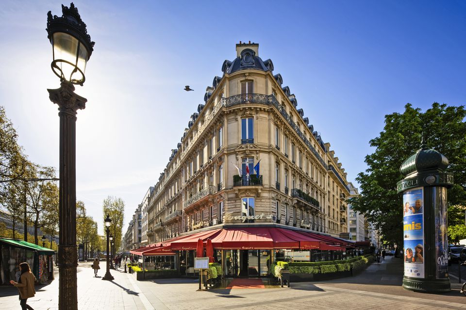 15 of the Best Traditional Paris Cafes and Brasseries